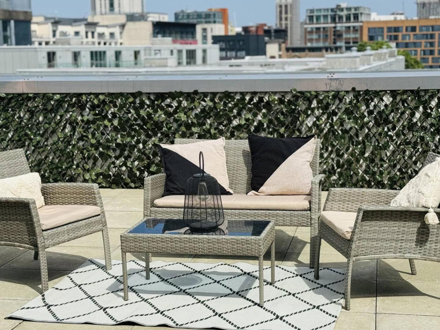 Cube View Apartment Birmingham